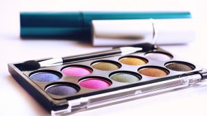 A picture of an eyeshadow palette in How to tell if makeup is expired