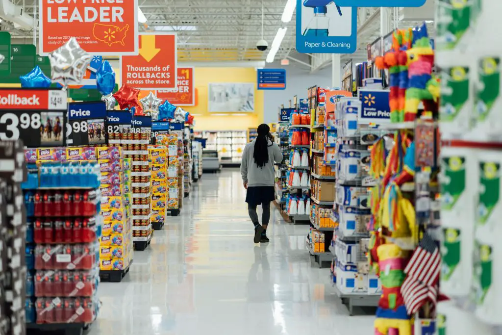 Benefits of couponing, a picture of a grocery store