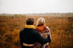Anniversary ideas for couple, a picture of a couple looking far 